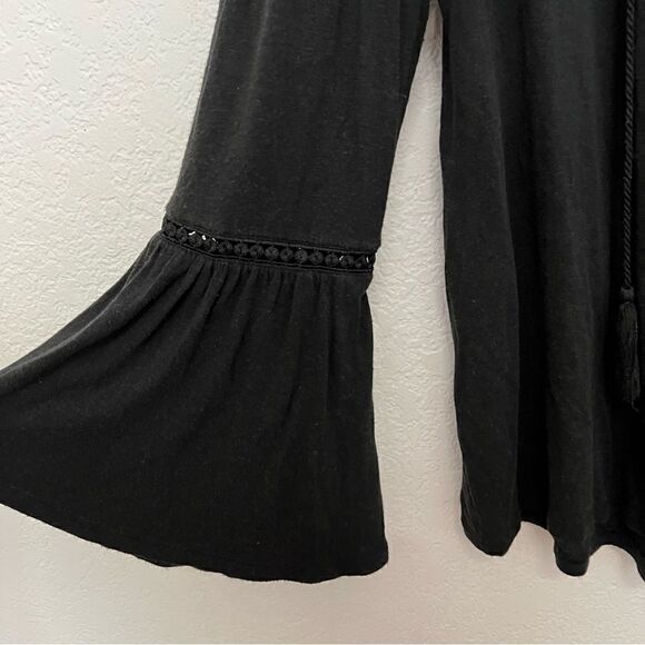 Time and Tru Black Long Bell Sleeve Floral Embroidered Blouses Western Small - Picture 4 of 9